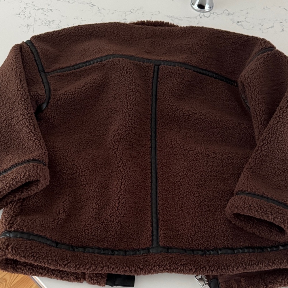 Abercrombie & Fitch Contrast Trim Sherpa Aviator Jacket NWT - Picture 4 of 6